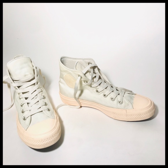 👉🏻SOLD!!!👈🏻 Super Slick Chuck Taylors! - Picture 8 of 8